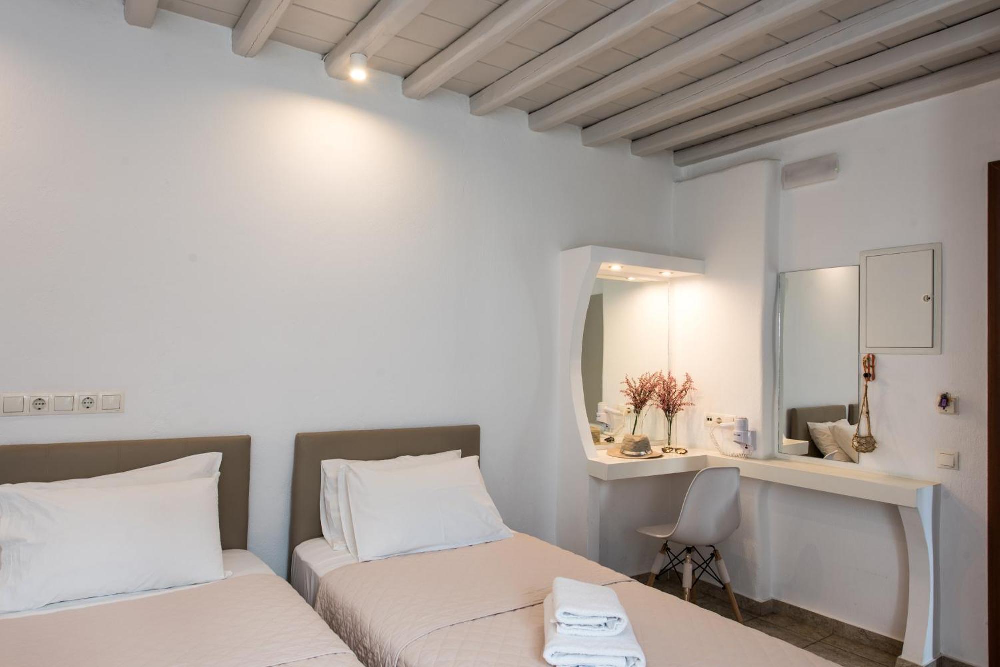 Olympia Aparthotel Mykonos Town Exterior photo